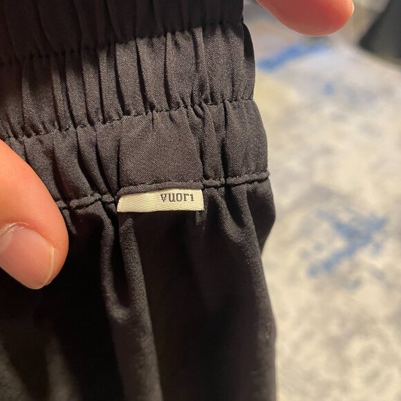 Women's Black Villa Lightweight Short, Size Small - Picture 5 of 7